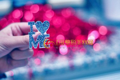 面部除皱手术为何受欢迎ing