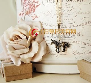 激光祛斑除皱的方法